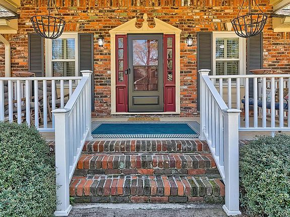 5th image of 326 Townes Rd