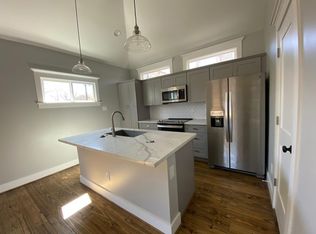 519 Arlington St #A, Houston, TX 77007
