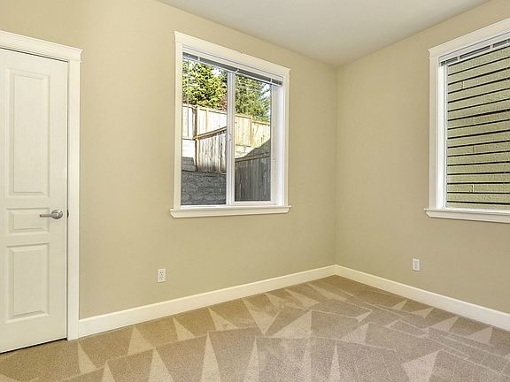 5th image of 1552 Twinberry Ave