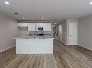 214 N Cleveland St, Sand Springs, OK 74063