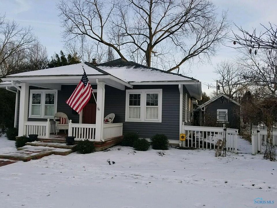 2nd image of 220 W Indiana Ave