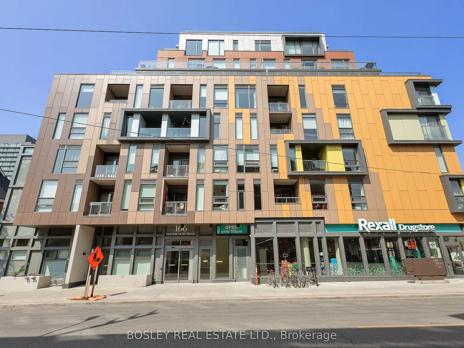 1 bed, $2,700 — Photo 3