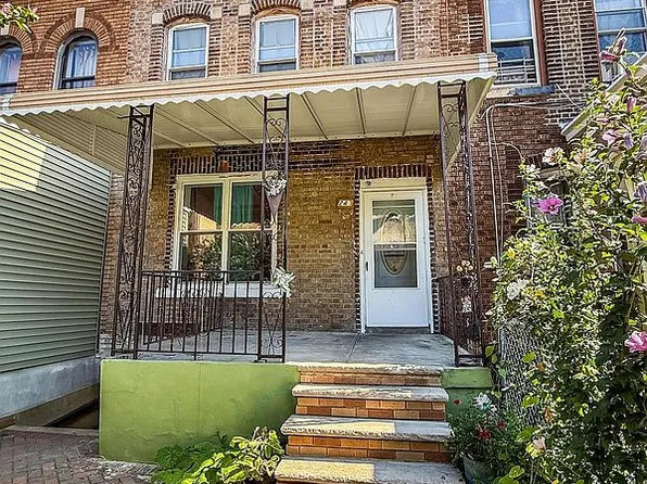 247 E 26th St, Brooklyn, NY 11226