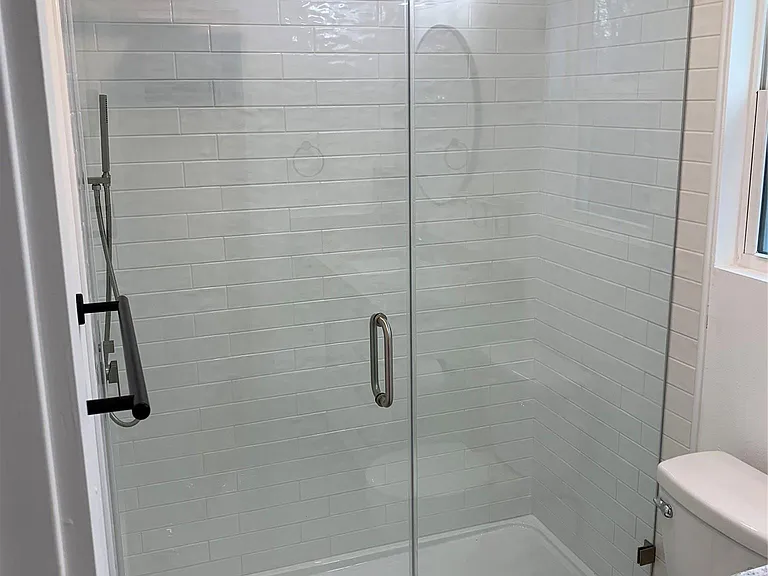 3503 Roanoke Dr — Photo 9