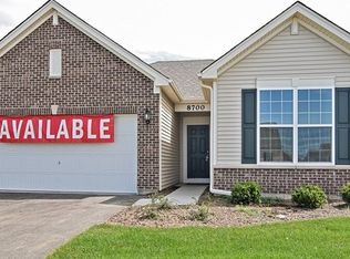 8700 Crowley Ct, Huntley, IL 60142