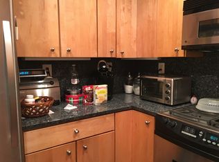 4000 Cathedral Ave NW APT 616B, Washington, DC 20016