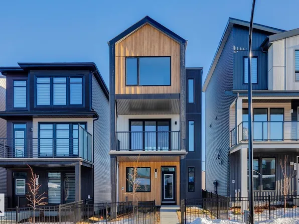 459 33rd St NW, Edmonton, AB T5Y 2C9