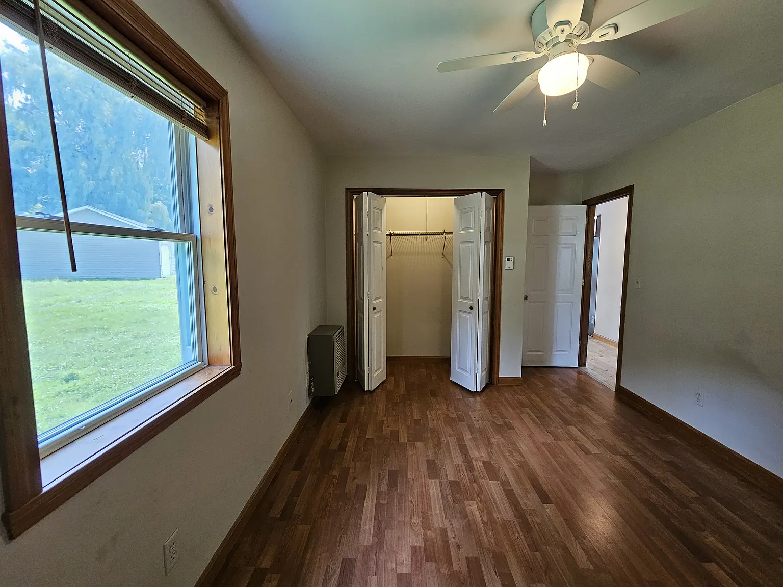 2 bed, 864 sqft, $2,100 — Photo 4