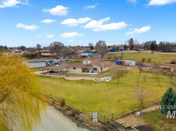 4001 Jessie Ln, Nampa, ID 83686