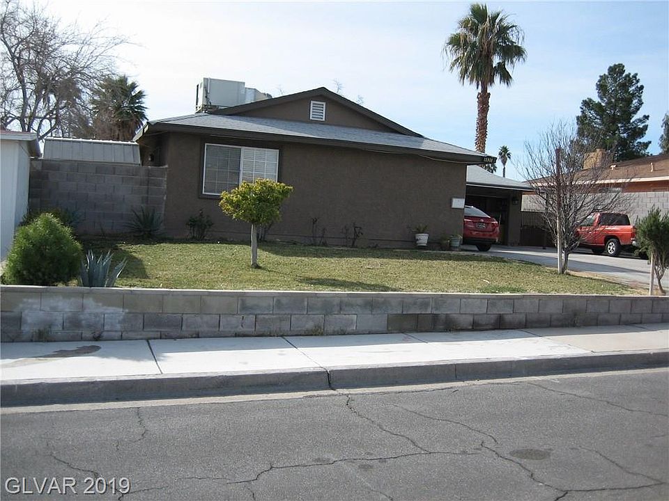 1st image of 4421 El Como Way