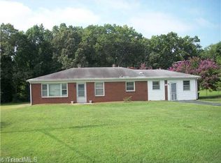 5080 Klondike Rd, Walkertown, NC 27051