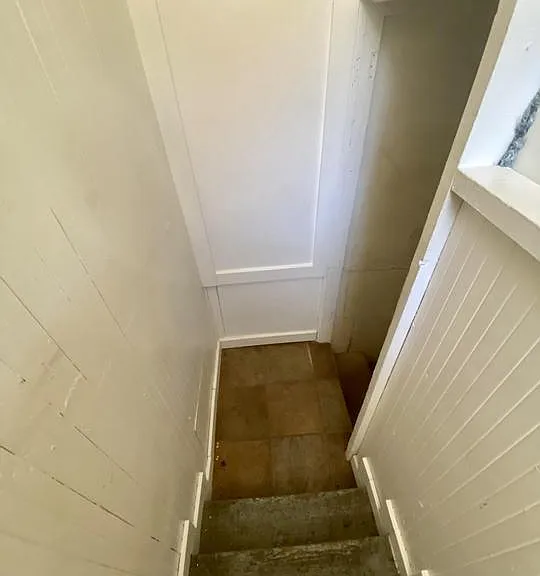 348 E Hollywood Ave — Photo 23