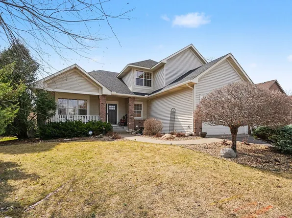 758 Heron Ave N, Oakdale, MN 55128