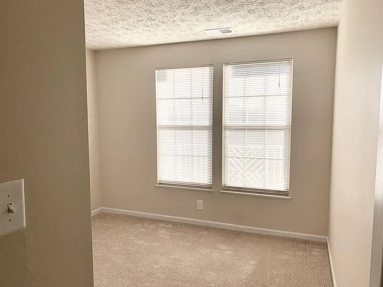2450 Apple Blossom Ln #301 — Photo 21