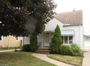 6107 Ridgewood Ave, Parma, OH 44129