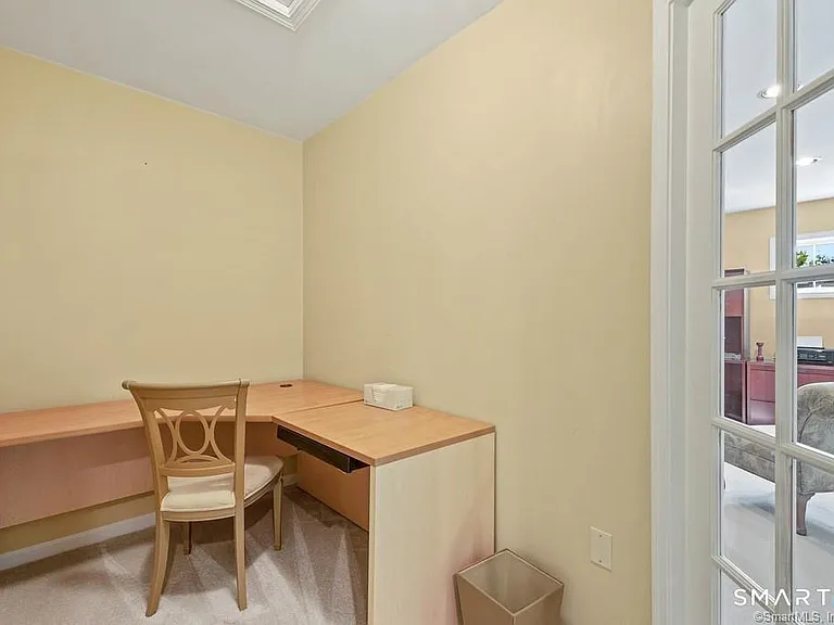 1 Priorwood Gdns #1 — Photo 24