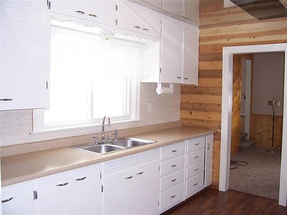 4th image of 57563 Frances Ave