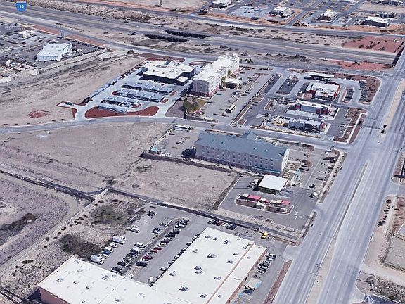 3rd image of 7955 Artcraft Rd