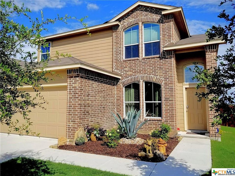 1st image of 770 Wolfeton Way