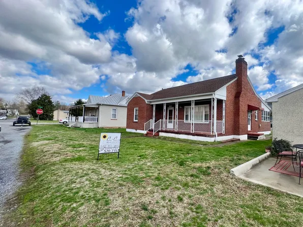 2258 Sycamore Ave, Buena Vista, VA 24416