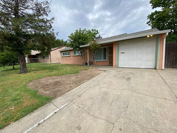 1st image of 4033 David Dr