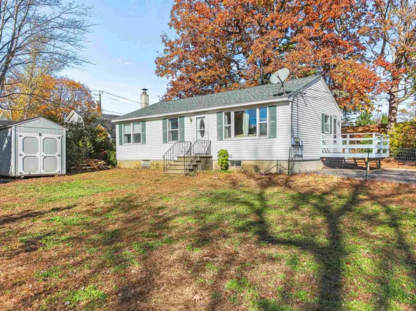52 Leonard Street, Rochester, NH 03867