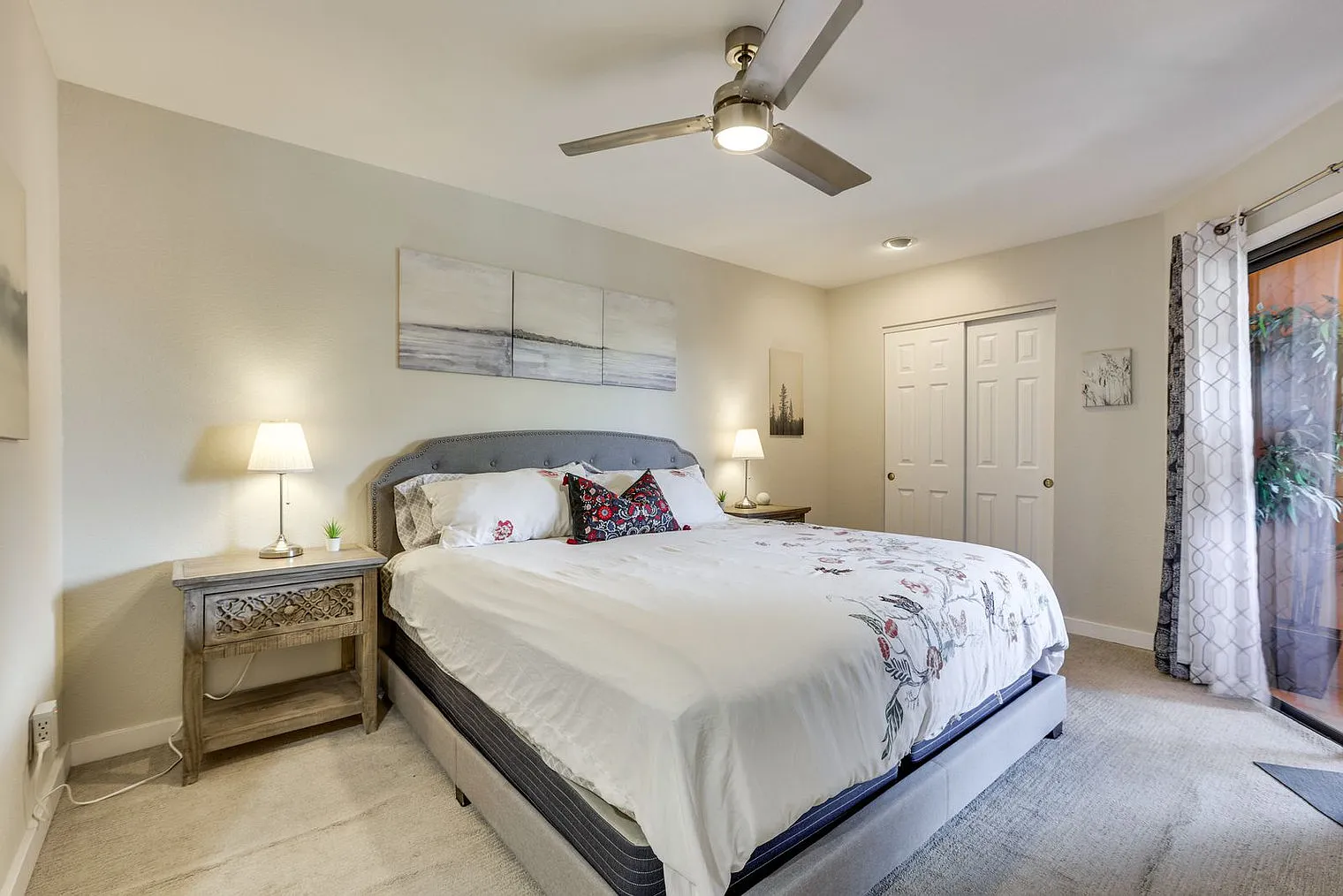 1 bed, 1.0 bath, 839 sqft, $2,161 — Photo 4