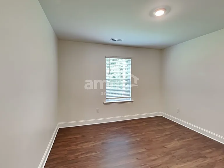 7325 Garrett Ct — Photo 18
