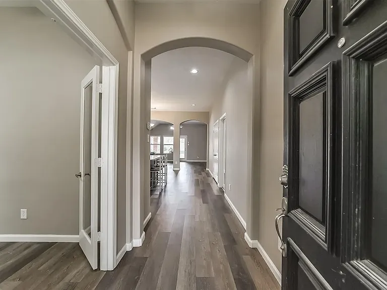 11310 Overland Trail Dr — Photo 4