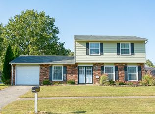 9901 Phoenix Trl, Louisville, KY