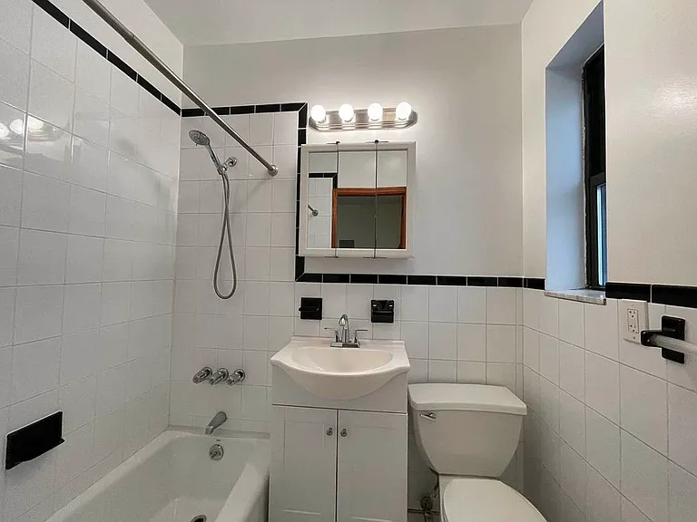 22 W 77th St #63 — Photo 4