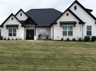 2205 Joe Will Dr, College Station, TX 77845