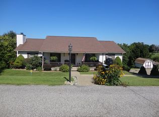 11 Samuel Dr, Moundsville, WV 26041