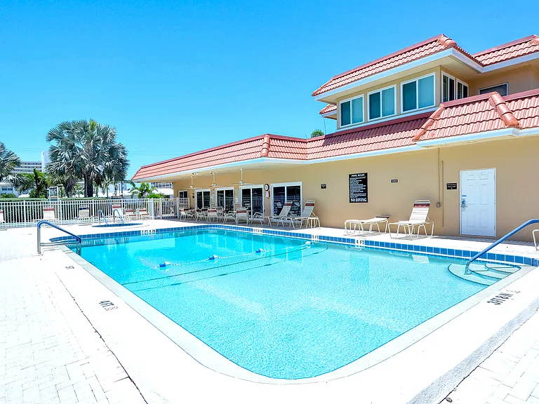 1215 S Portofino Dr #308 — Photo 33