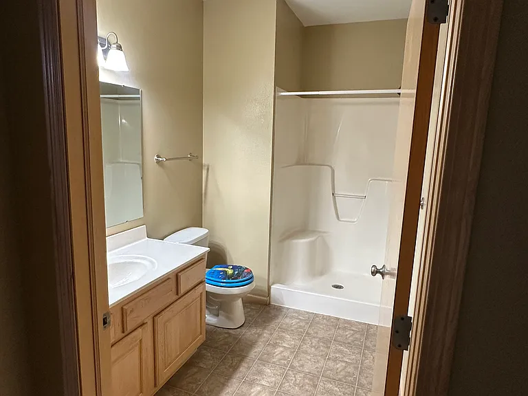 1092 Walnut Ave #210 — Photo 4