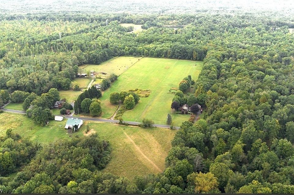 1st image of 1400 Hubbard Thomas Rd