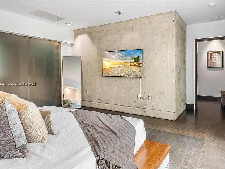 1606 S Bayshore Dr — Photo 38