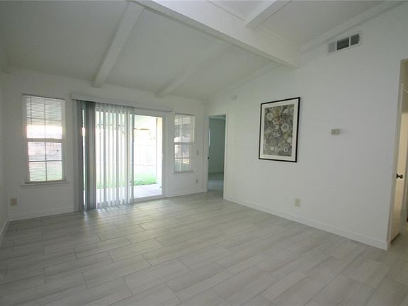 2nd image of 7209 Shadywood Dr