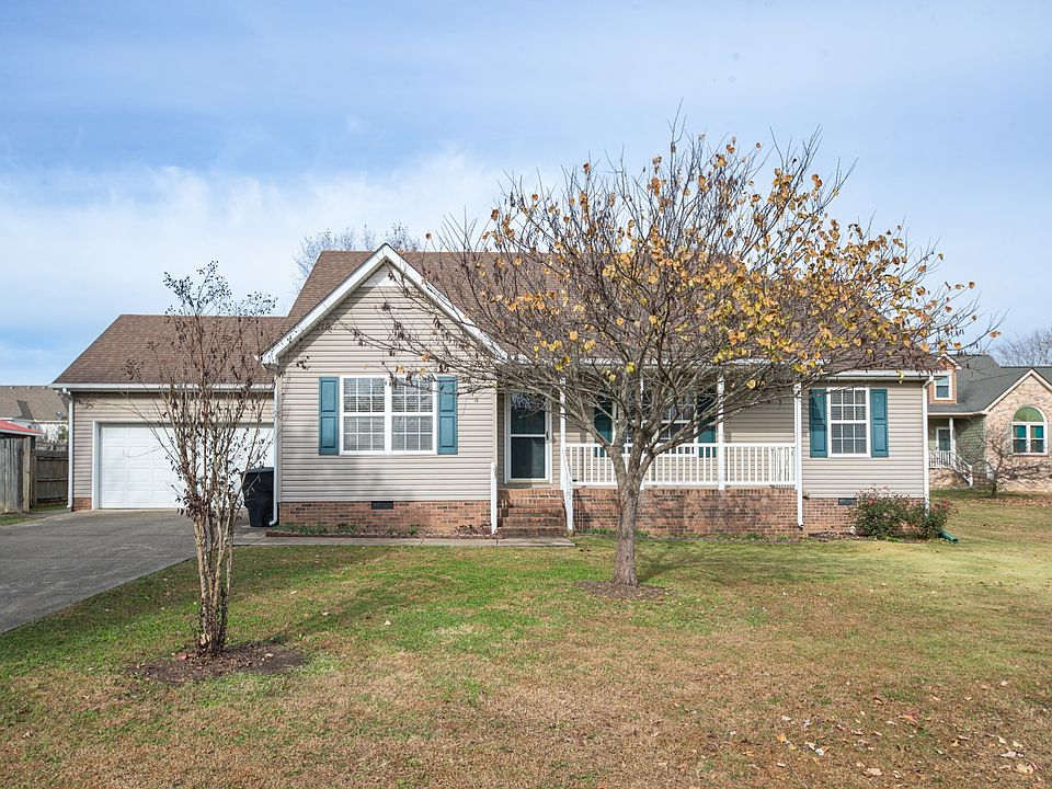 1st image of 521 Myers Parsons Way