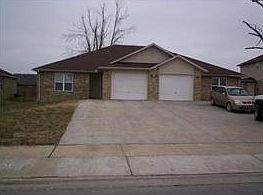 2nd image of 2541 Mia Pl