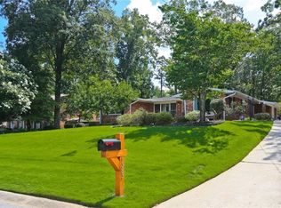 1383 Altamont Dr, Decatur, GA 30033