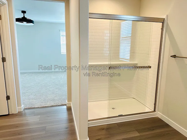 616 Ophelia Ave — Photo 18