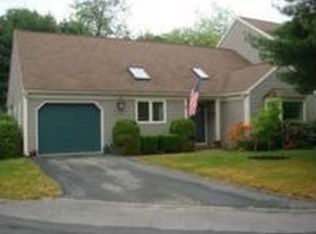 22 Foreside Cmn, Falmouth, ME 04105