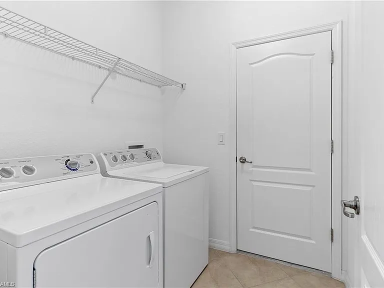 7959 Princeton Dr — Photo 20