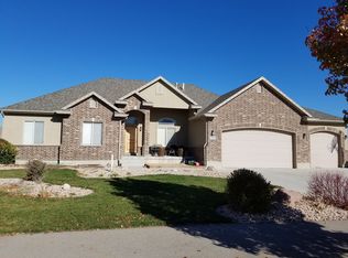 2501 E Prairie View Dr, Eagle Mountain, UT 84005