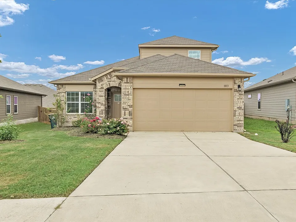 1013 Gaelic Dr