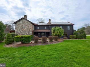 100 Seyler Rd, Fleetwood, PA 19522
