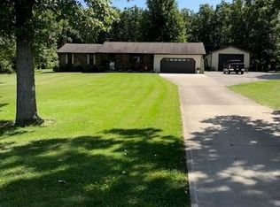 21096 Powers Rd, Defiance, OH 43512