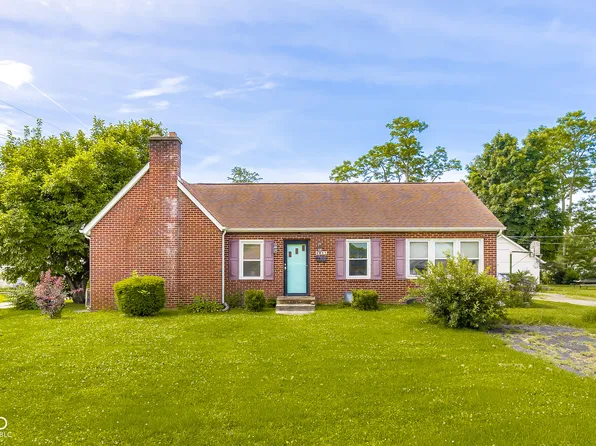 2411 Ohio Ave, Columbus, IN 47201