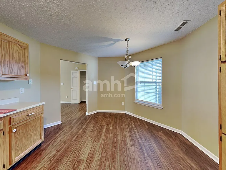 19470 Rocky Beach Dr — Photo 4